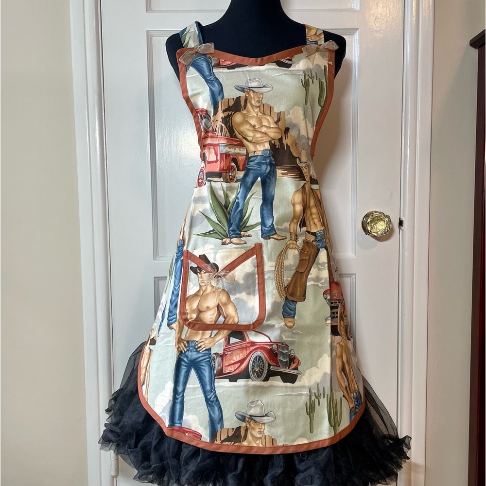 Retro Print Cowboy Apron